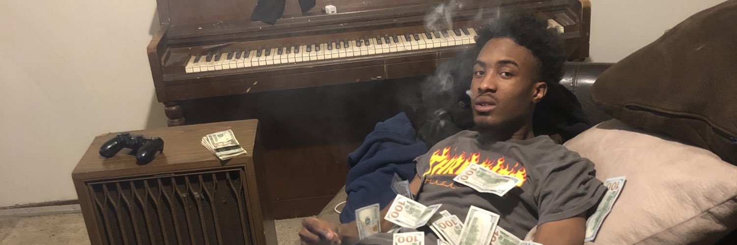 Tweakedd_7's profile banner image