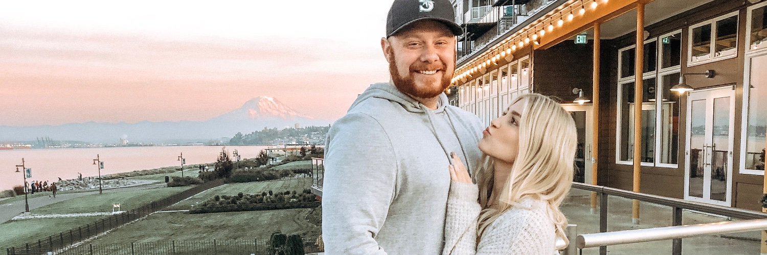 lindssss's profile banner image