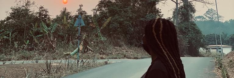 Kundey Gripping 😂🤲 banner