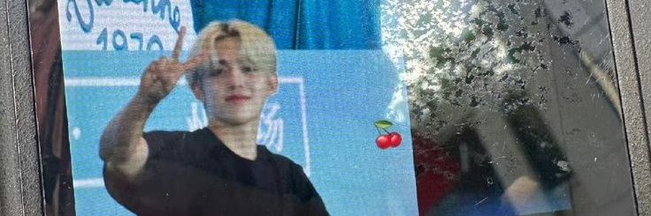 sara🍒 banner
