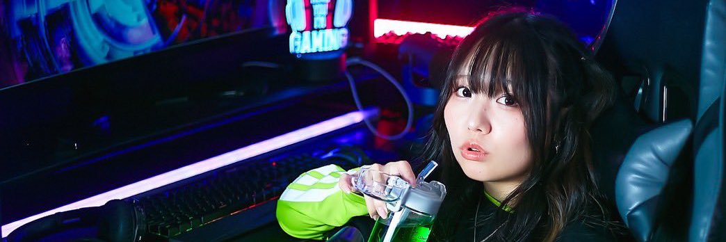 内山茉莉 banner