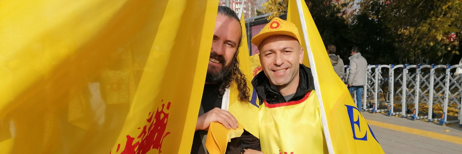 ozertuncer10's profile banner image