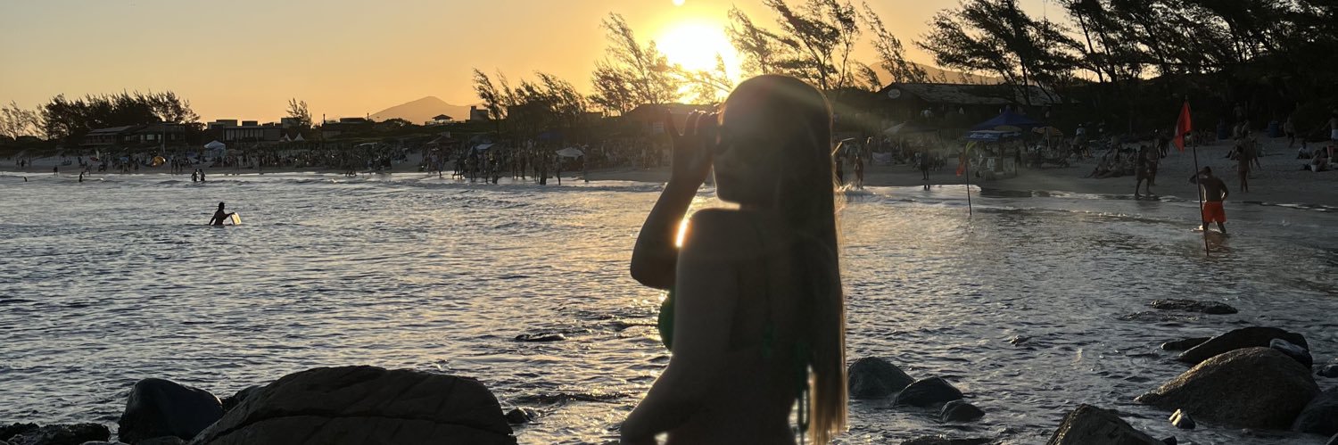 Laryessss's profile banner image