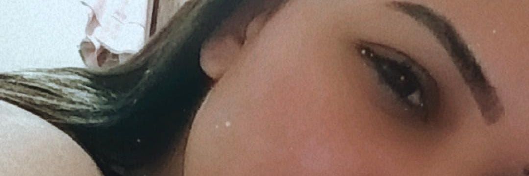 Alineclopees's profile banner image