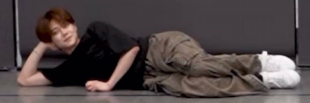 牧 banner