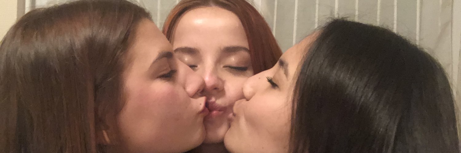 shanangn's profile banner image