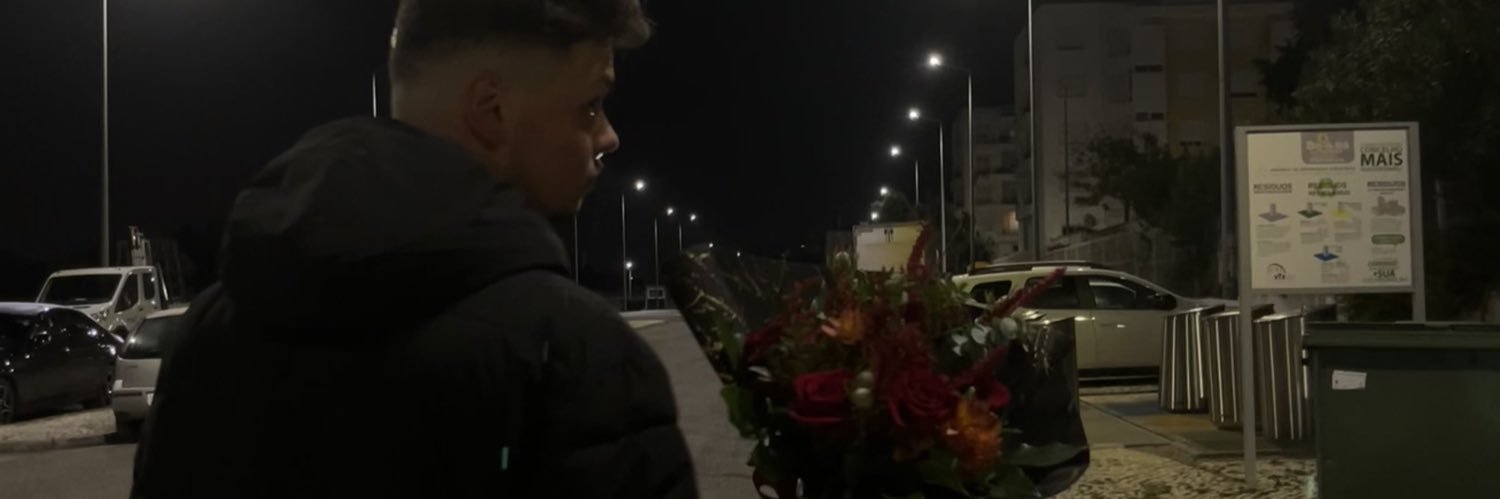 irisrosado_'s profile banner image