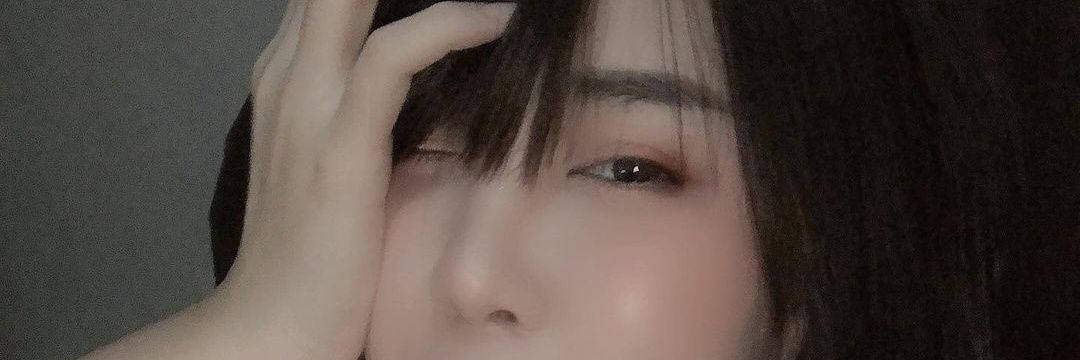 viioscent's profile banner image