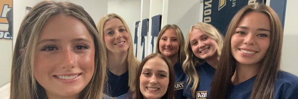 ava_cowart Profile Banner