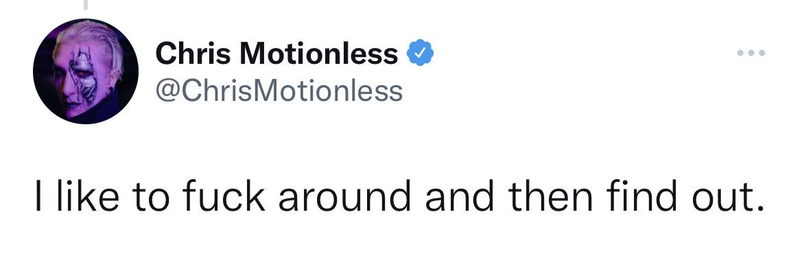 sorryimjuli's profile banner image