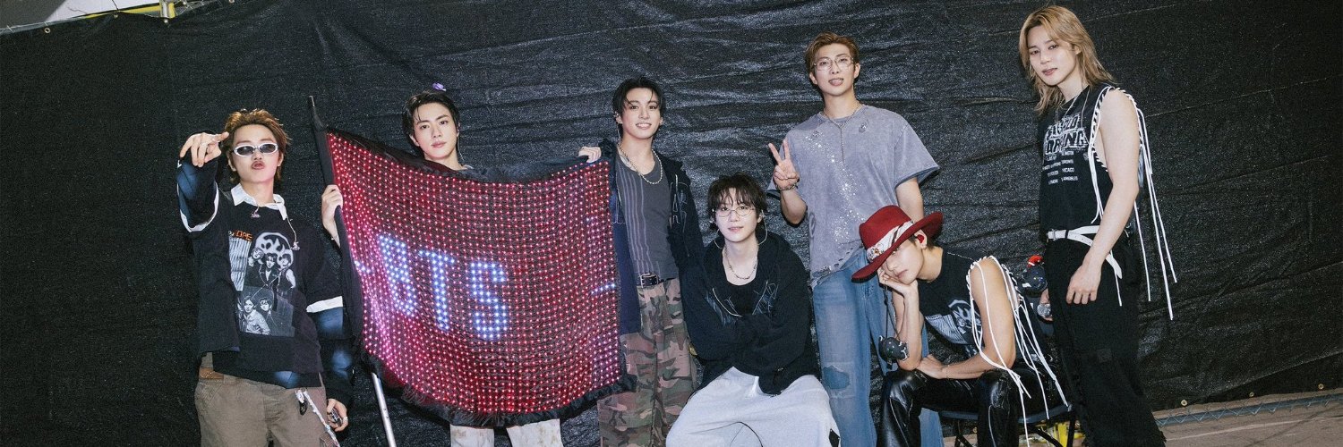 talkingmoon85's profile banner image