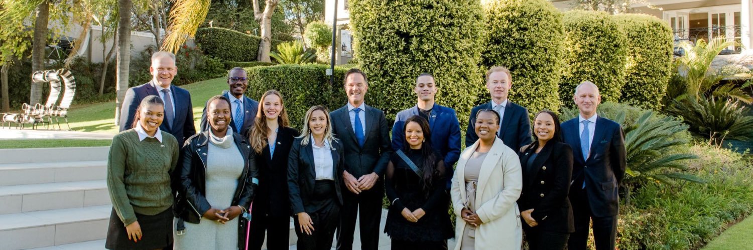 SØRENE ソリーヌ 𓅫 banner