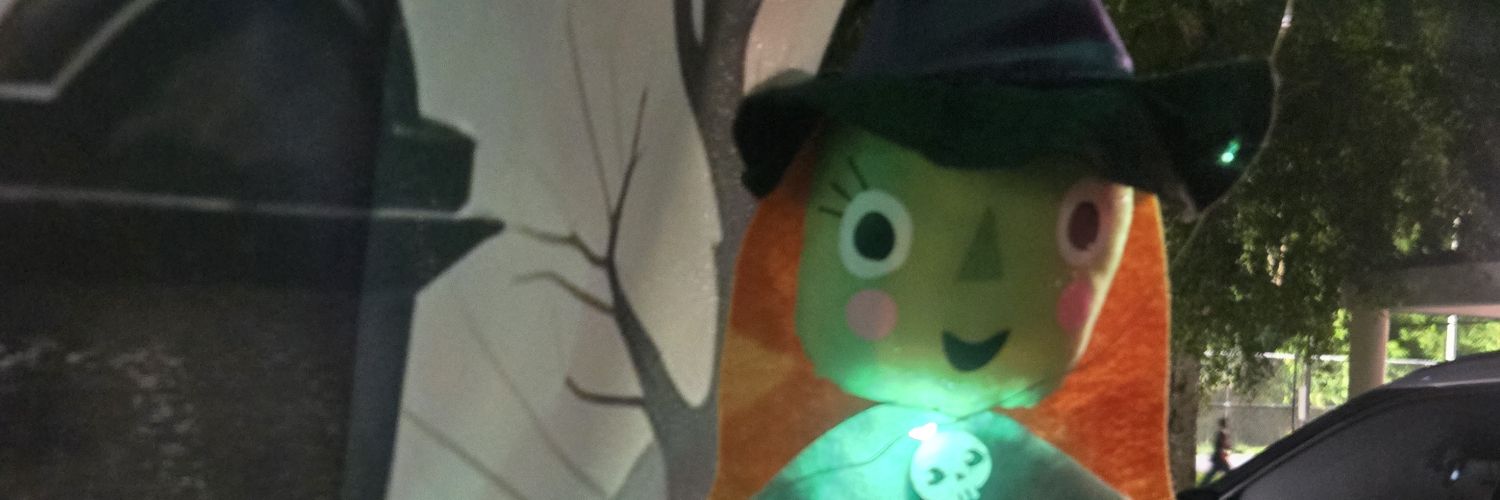 lymarivelez's profile banner image