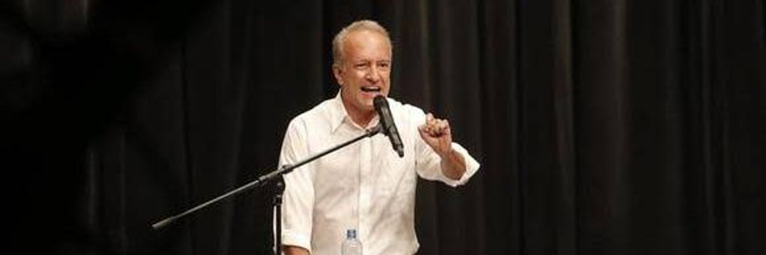 Fernando Rospigliosi seguirá en el Congresos los pasos de Nano Guerra García.