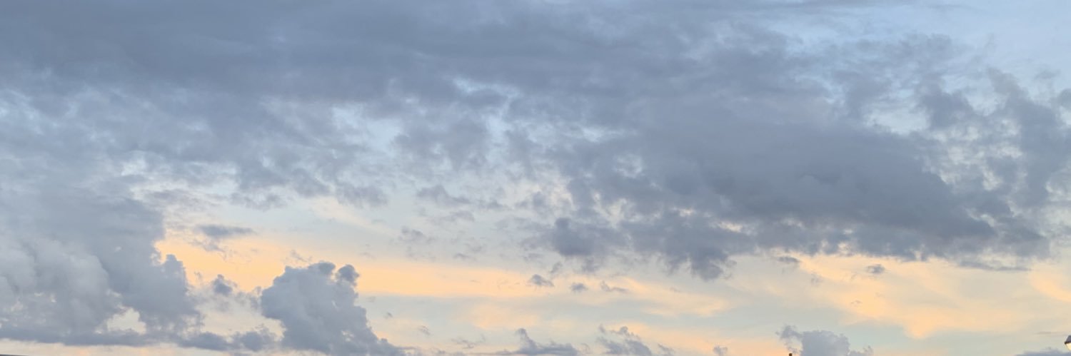 kkmnmr_'s profile banner image