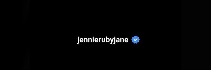 Rosie posie🥀 banner