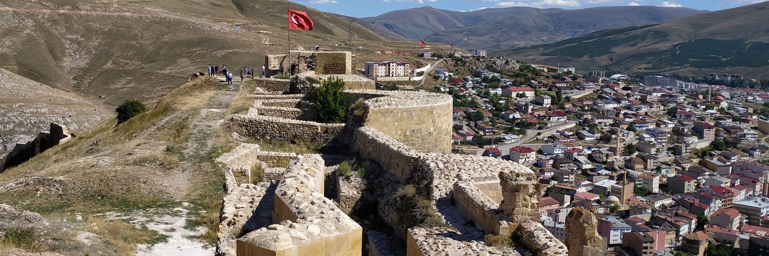 reşat kurdal banner