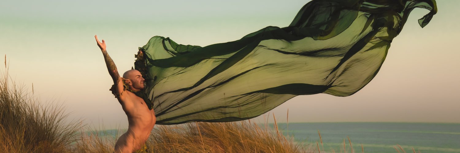 Andromeda Circus banner