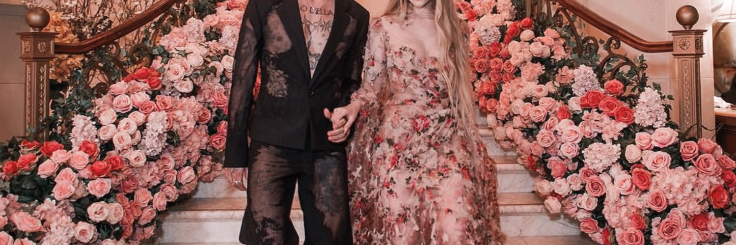 Kayla 🐦‍⬛ banner