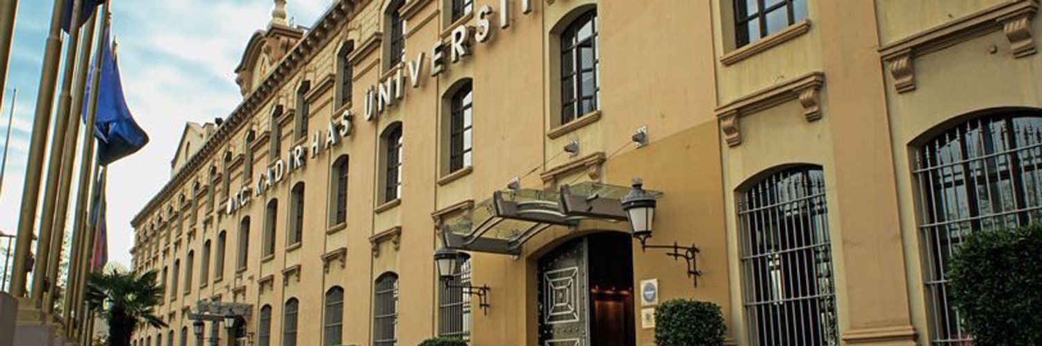 KHAS Hukuk Fakültesi banner