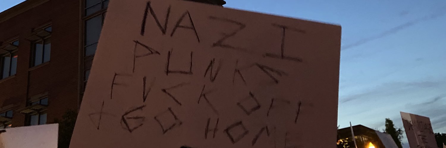 laceyayn's profile banner image