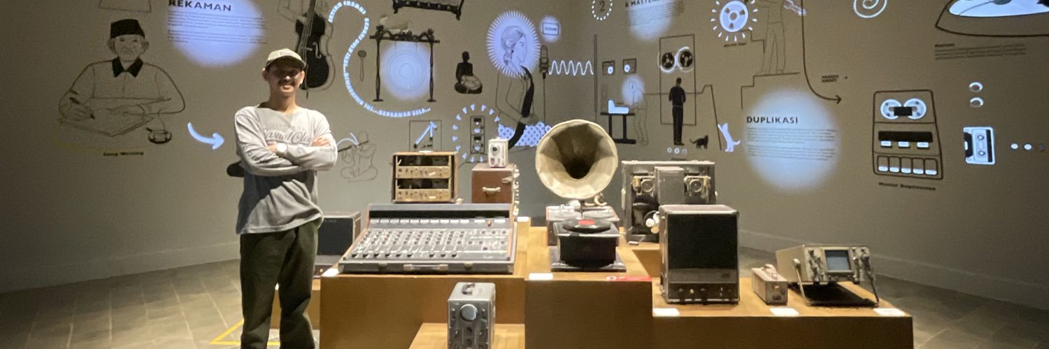 chillandRadiating banner