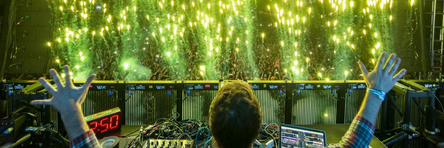 colotux's profile banner image