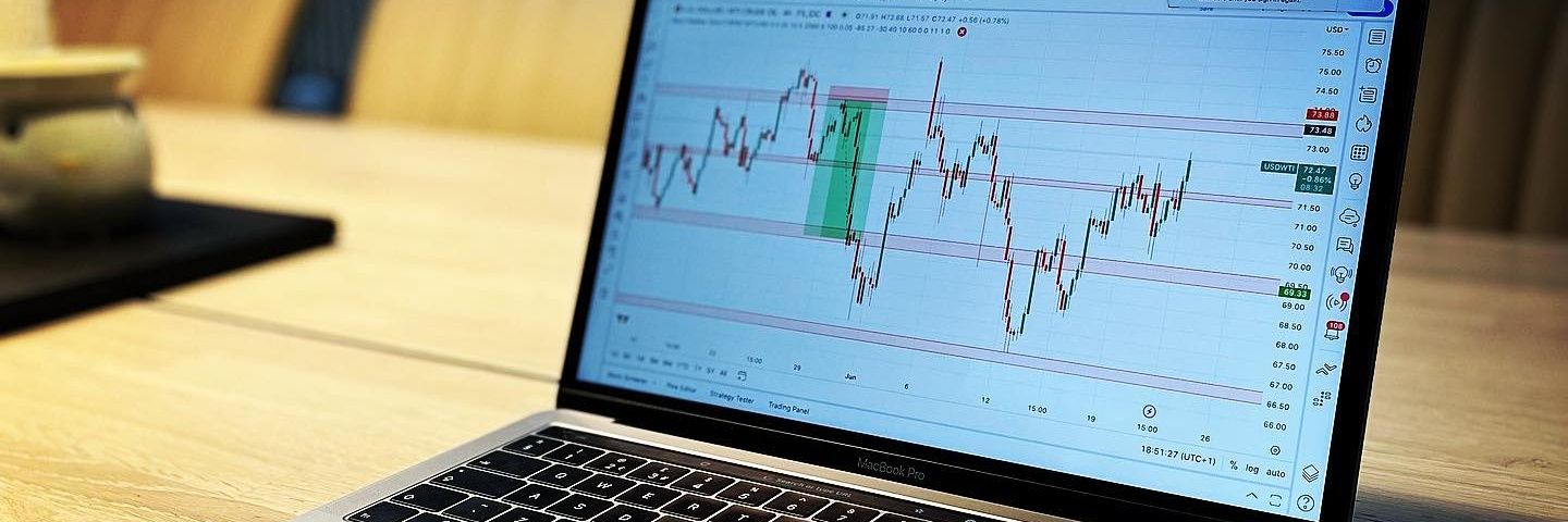 the_richtrader's profile banner image