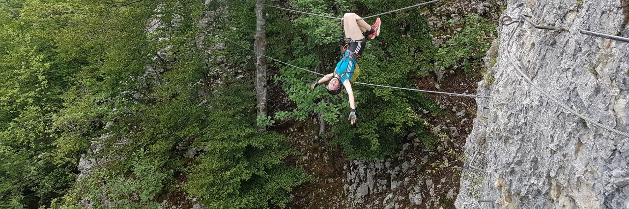 Lara Bartels (she/her) banner