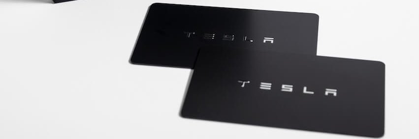 teslacard banner