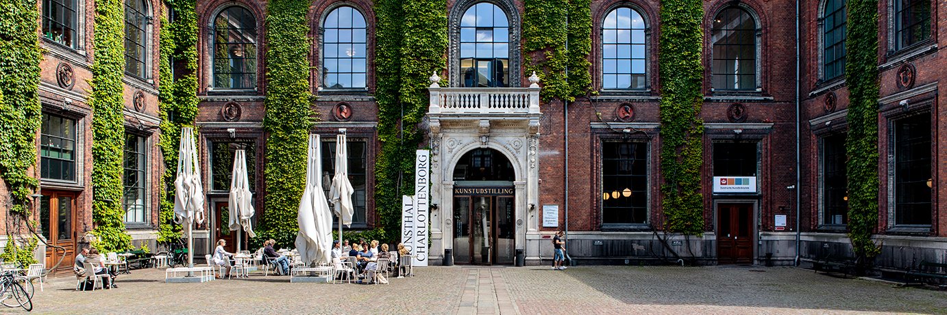 Charlottenborg banner