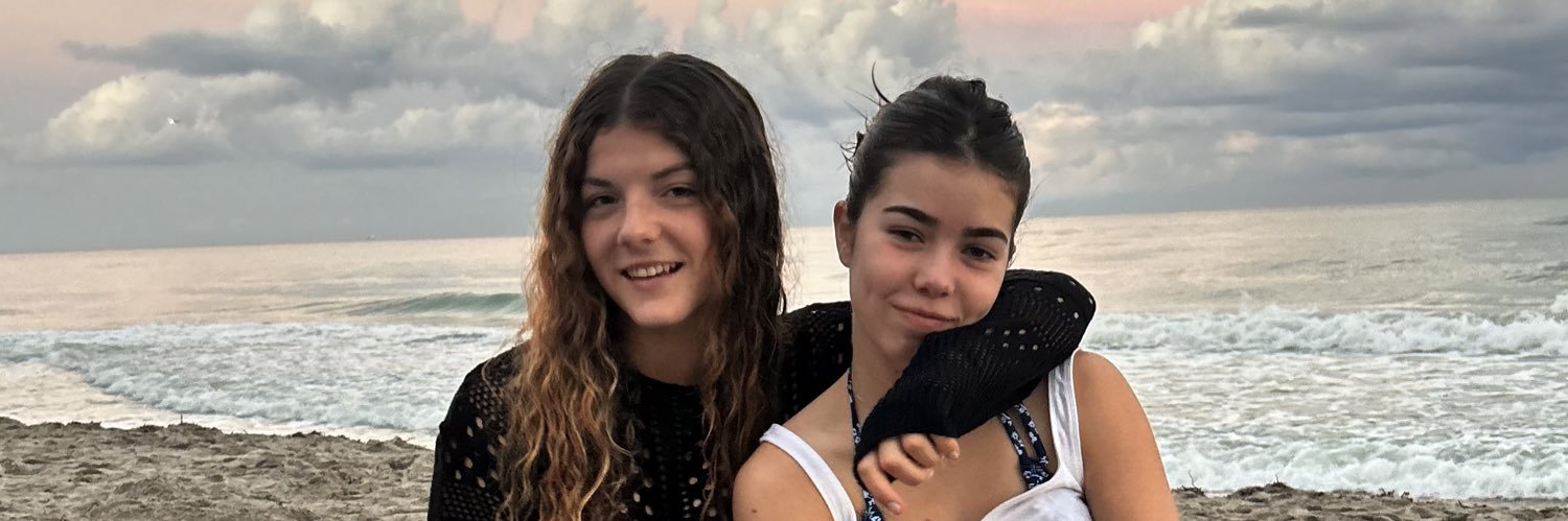 lolapaardo's profile banner image
