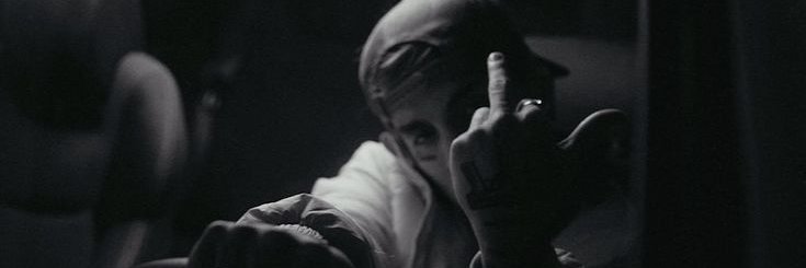d_zz24's profile banner image