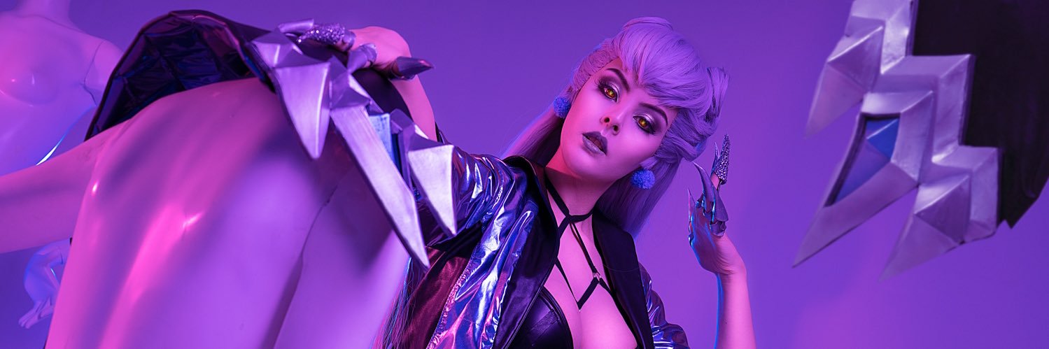 Helly Valentine💖 banner