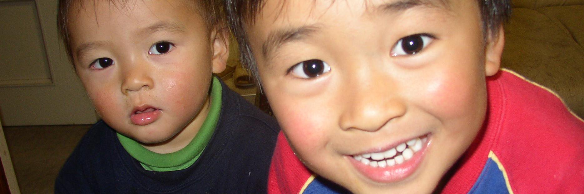 idapon's profile banner image