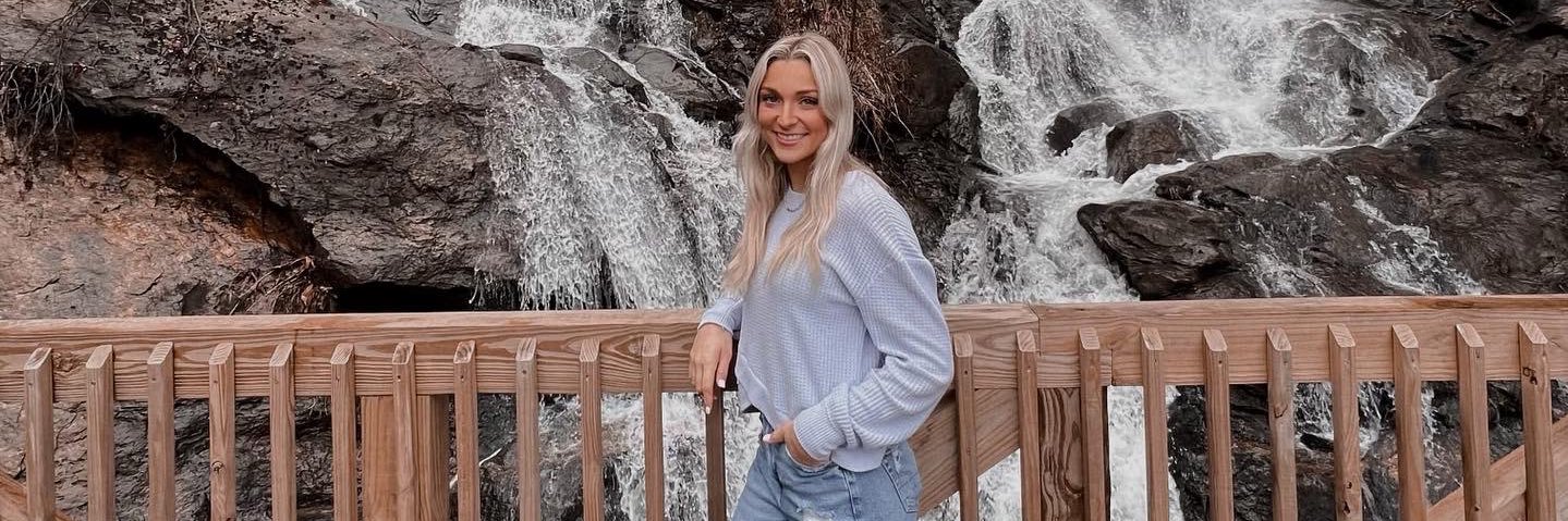OakleyMae's profile banner image