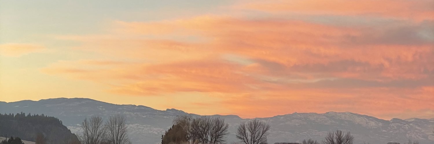 MyBodyTweets's profile banner image