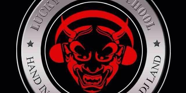 LuckyLamz's profile banner image