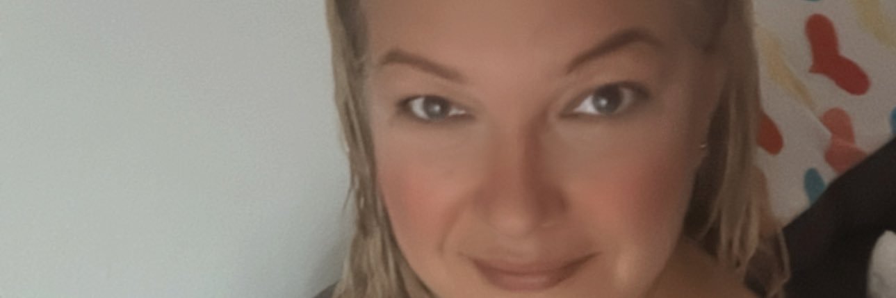 caterimariel's profile banner image