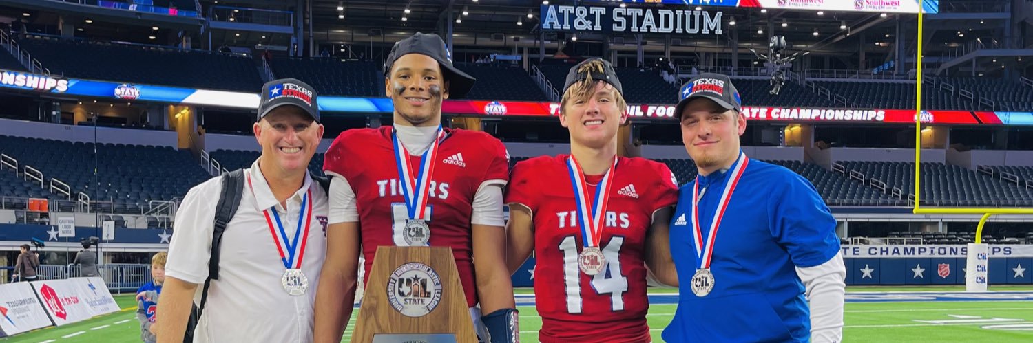 ✯ERIC LUCIO✯ banner