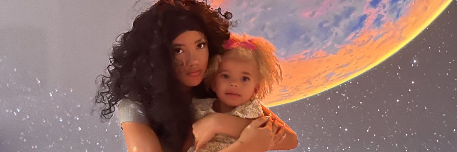412Gee's profile banner image