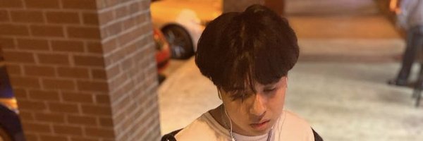 R0bertK0 Profile Banner