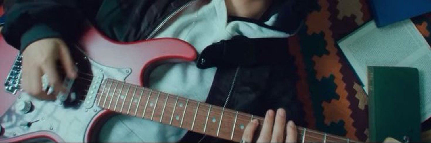 spidey🎸 VAI VER O STRAY KIDS banner