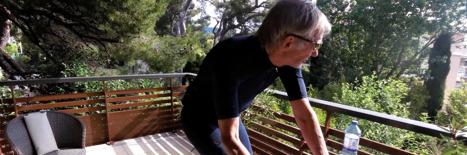 Pat Bike Café banner