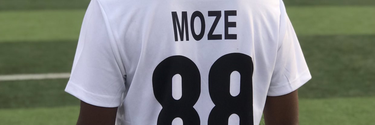 lucky_moz's profile banner image
