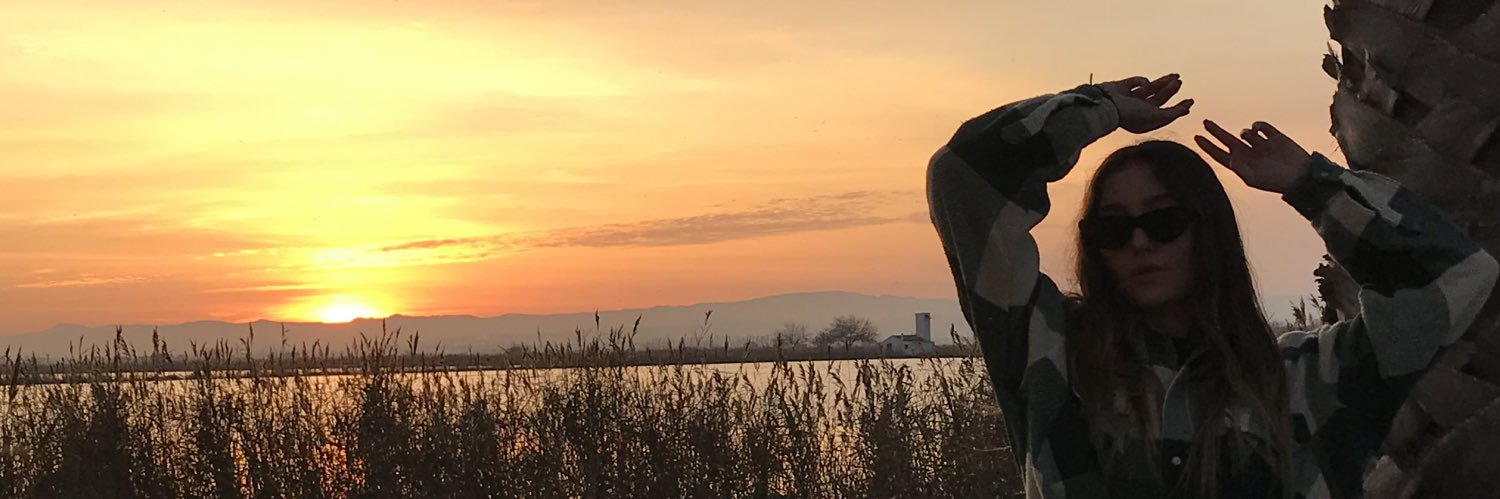 AlbaaaNavarrooo's profile banner image