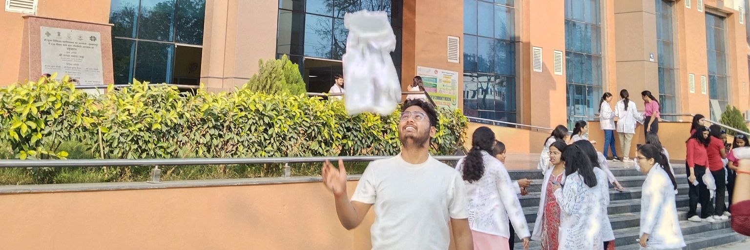 nihlani_c's profile banner image