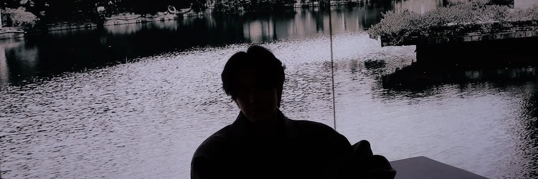 snflwrpixie's profile banner image