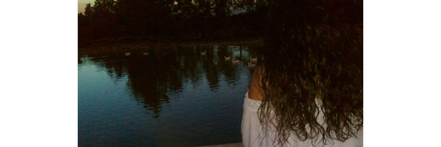 anabelen990's profile banner image