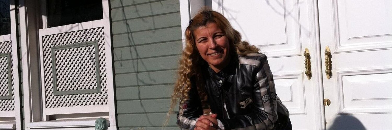 Evsen UGURLU (Evsen) Twitter
